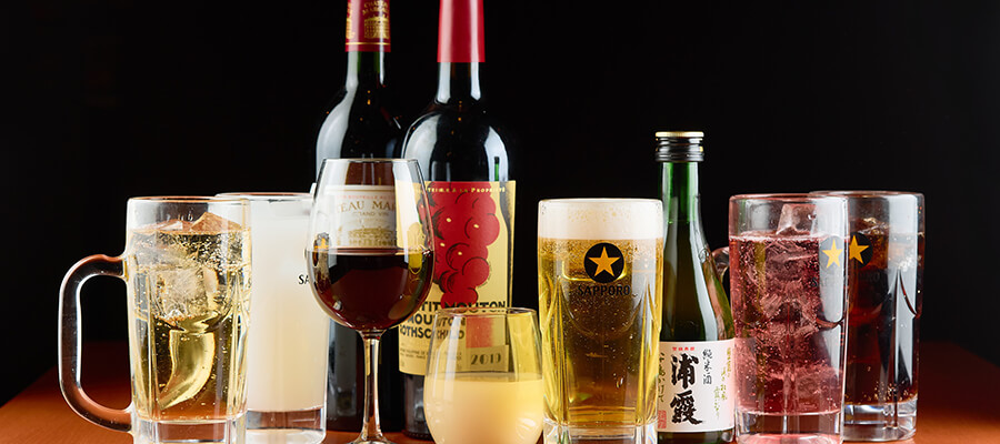 お肉の旨味を引き立てるドリンクのイメージ